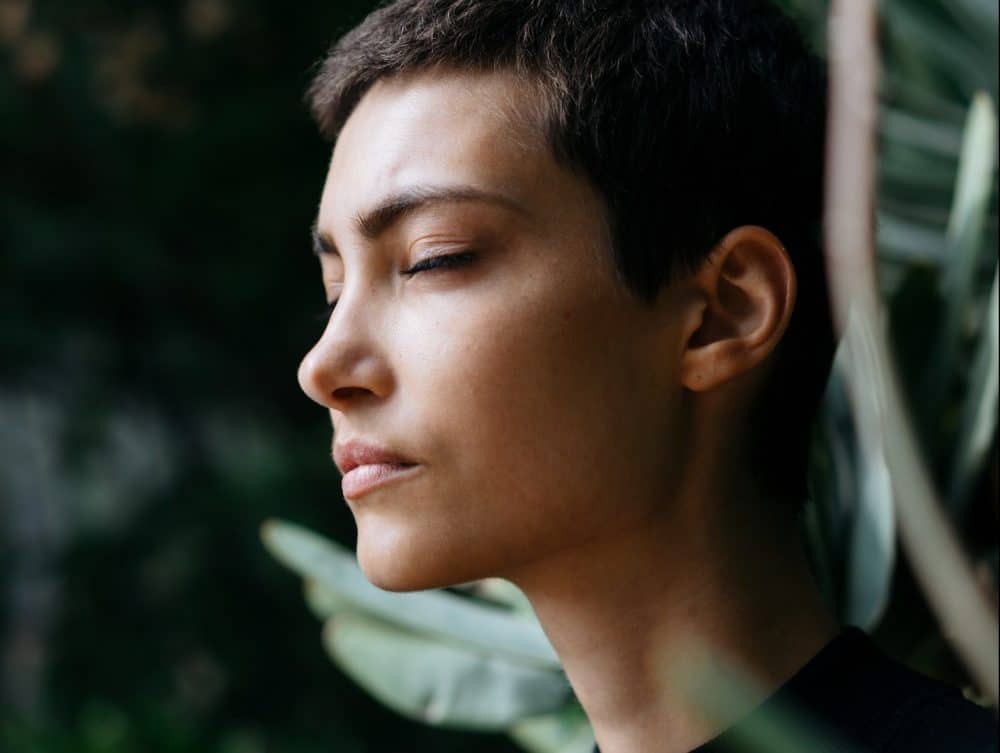 Ne laissez personne entrer dans votre vie sauf si elle vient avec amour